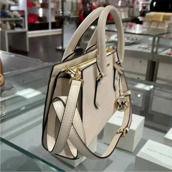 Michael Kors Sheila Small Center Zip Satchel Shoulder Crossbody - Picture 5 of 16